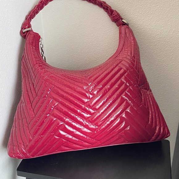 COLE HAAN QUILTED PATTENED LEATHER BRAIDED HANDLEHOBO BAG MAGENTA 18" X 11" - Picture 4 of 8